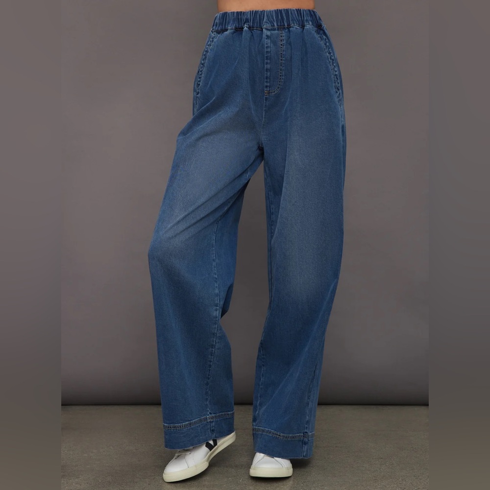 Carbon38 Chambray Denim Set - Picture 3 of 3